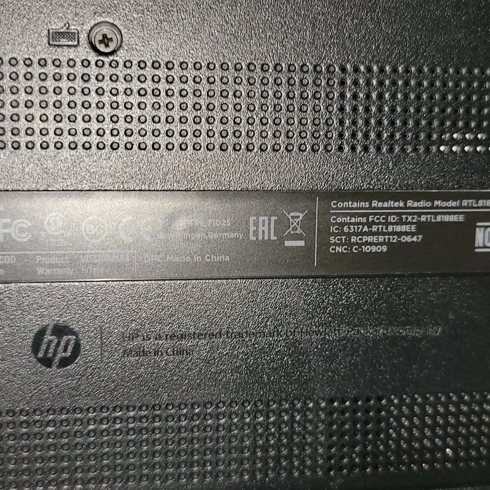 HP BLACK LAPTOP 17
